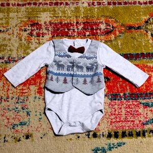 🧜🏼‍♀️3 for $15 item!🧜🏼‍♀️ tux onsie